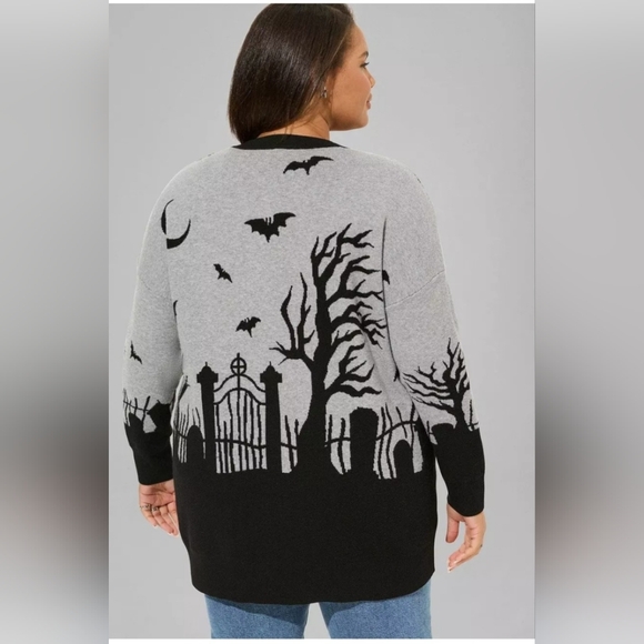 Torrid Size 4 Cardigan - Picture 2 of 4